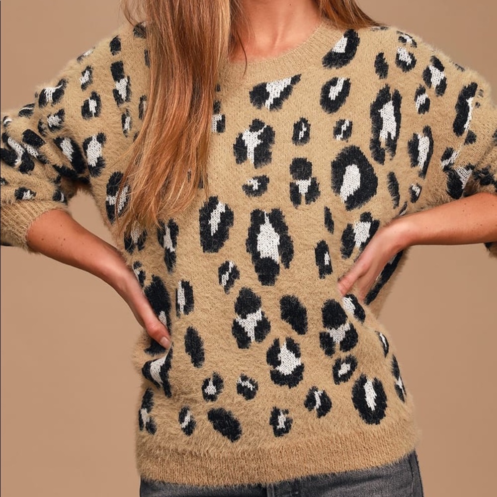 Lulus Free Spirited CAMEL Leopard Print knit sweater New without tags